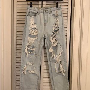 CARMAR-light wash ripped jeans